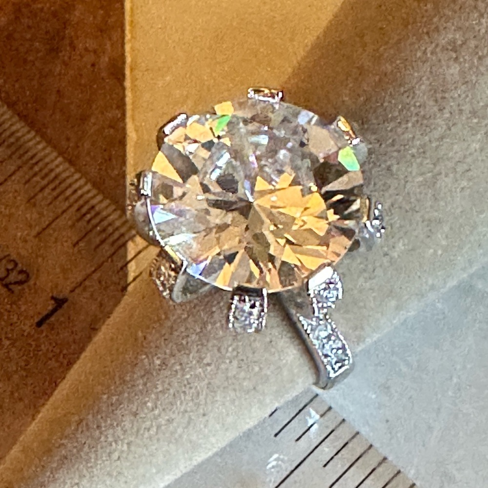 Cocktail Ring - Picture 11 of 14